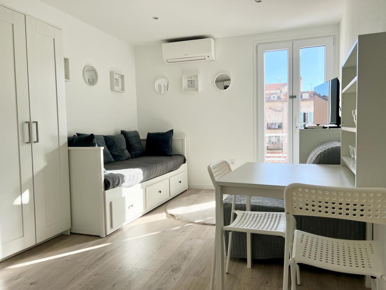 Studio Moderne Renove Avec Balcon Nicea Zewnętrze zdjęcie